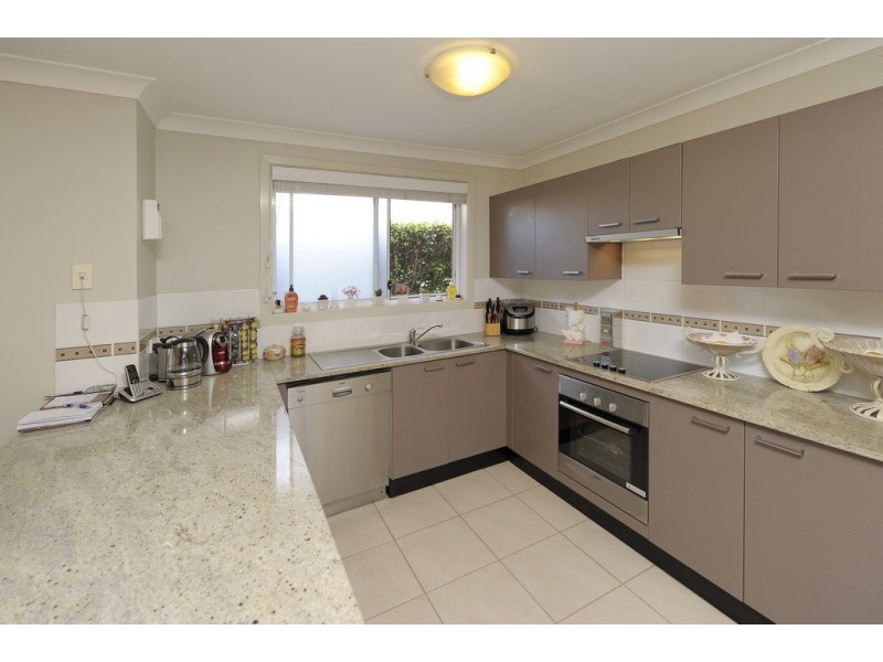 16 Dowling Street, Nelson Bay NSW 2315