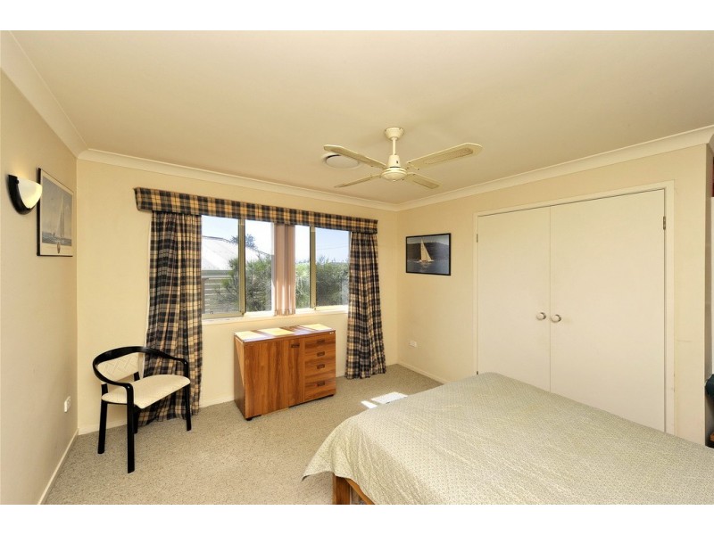 20 Pacific Street, Fishermans Bay NSW 2316