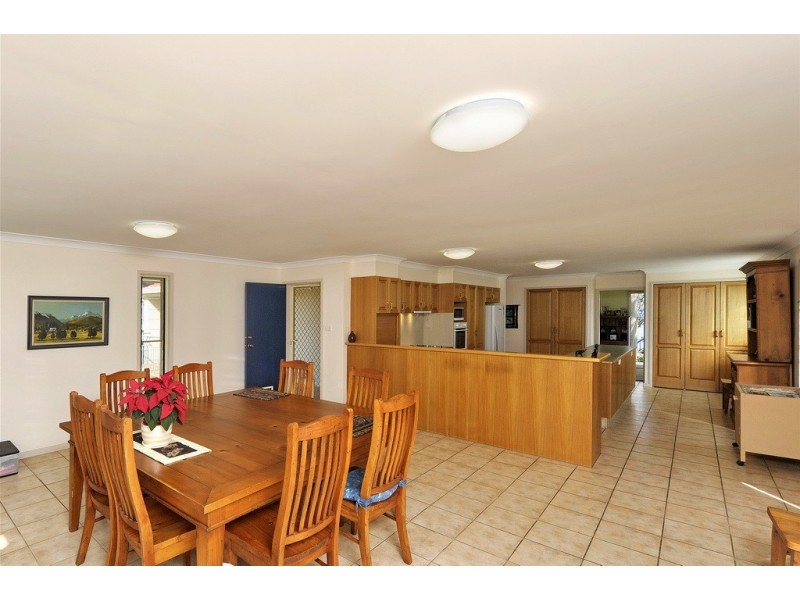 75 Kent Gardens, Soldiers Point NSW 2317