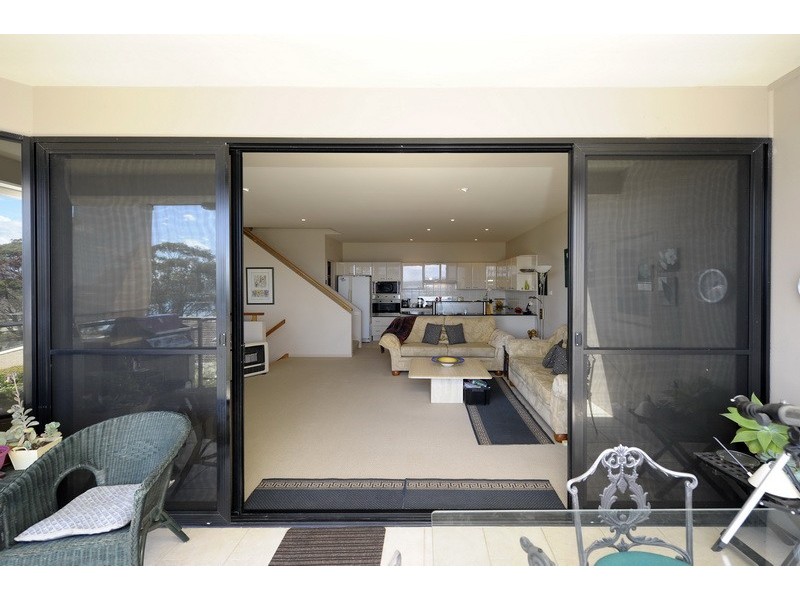 1/37 Wallawa Road, Nelson Bay NSW 2315