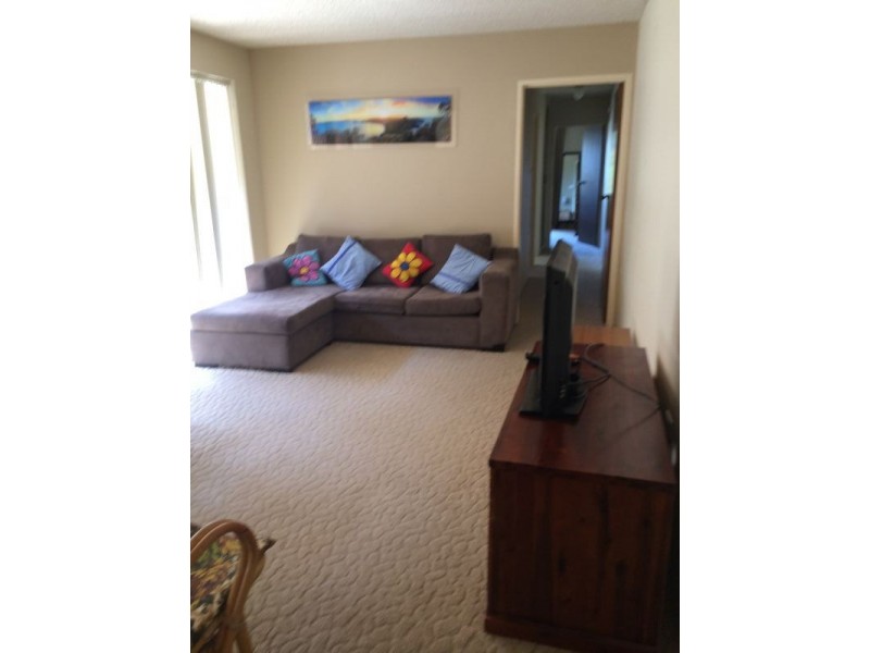 1/8 Messines St, Shoal Bay NSW 2315