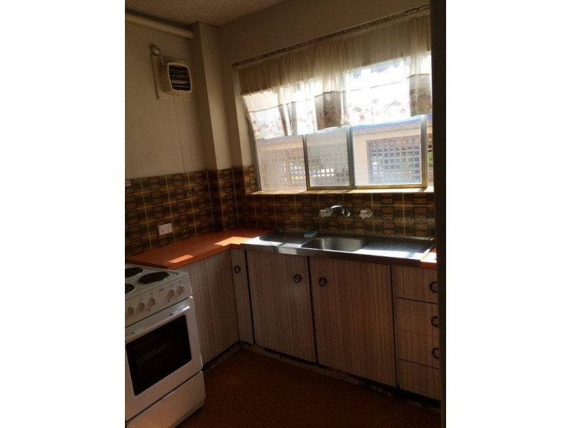 1/8 Messines St, Shoal Bay NSW 2315