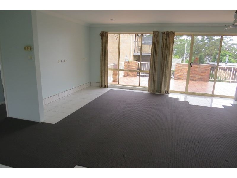 10 Tareebin Rd, Nelson Bay NSW 2315