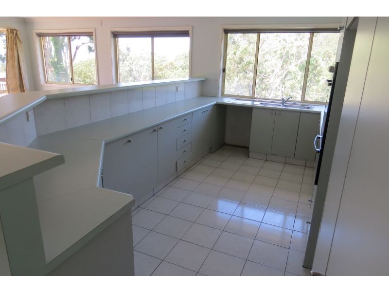 10 Tareebin Rd, Nelson Bay NSW 2315