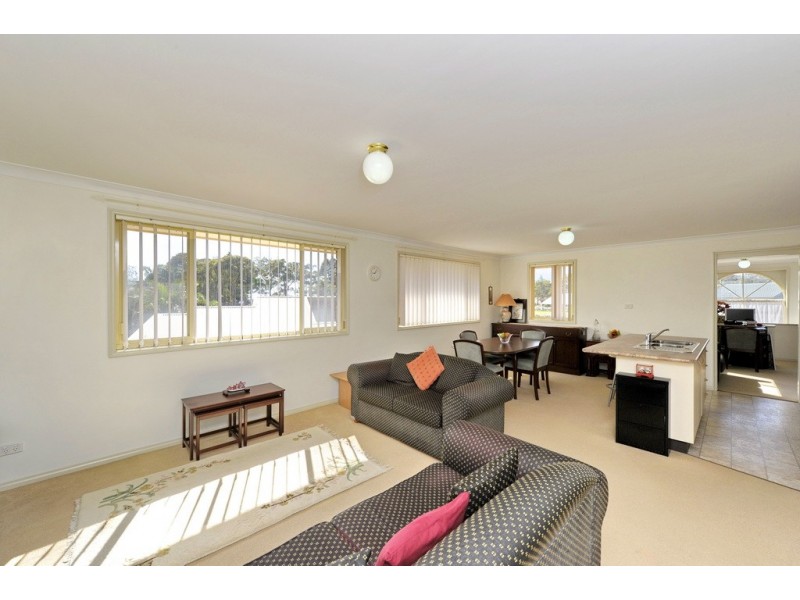 4 Kings Court, Soldiers Point NSW 2317