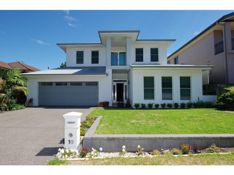 10 Pacific Dr, Fingal Bay NSW 2315