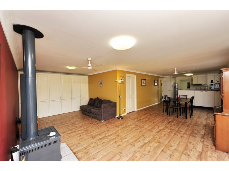6 Admiral Close, Salamander Bay NSW 2317