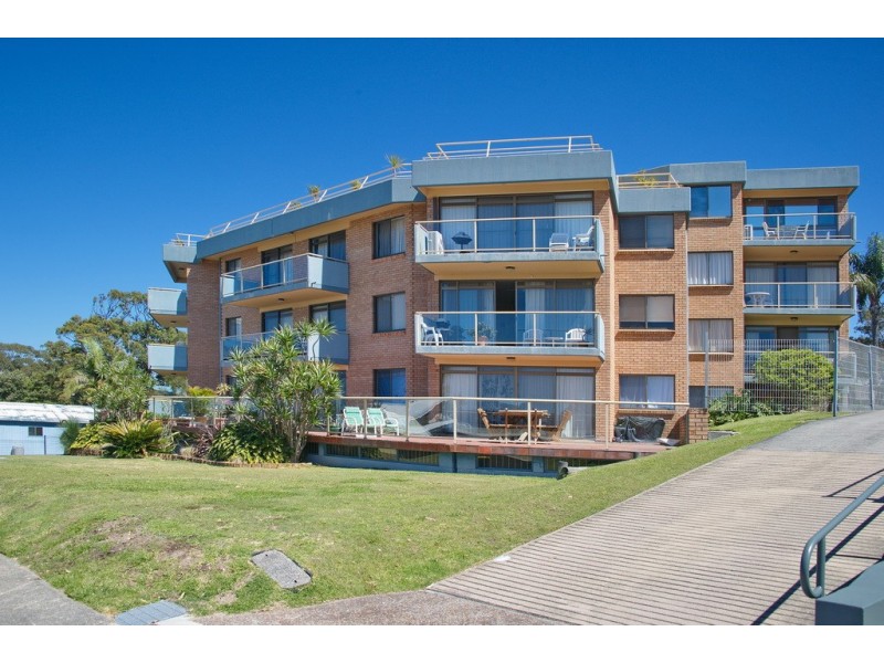 2/1 Mitchell Street, Soldiers Point NSW 2317