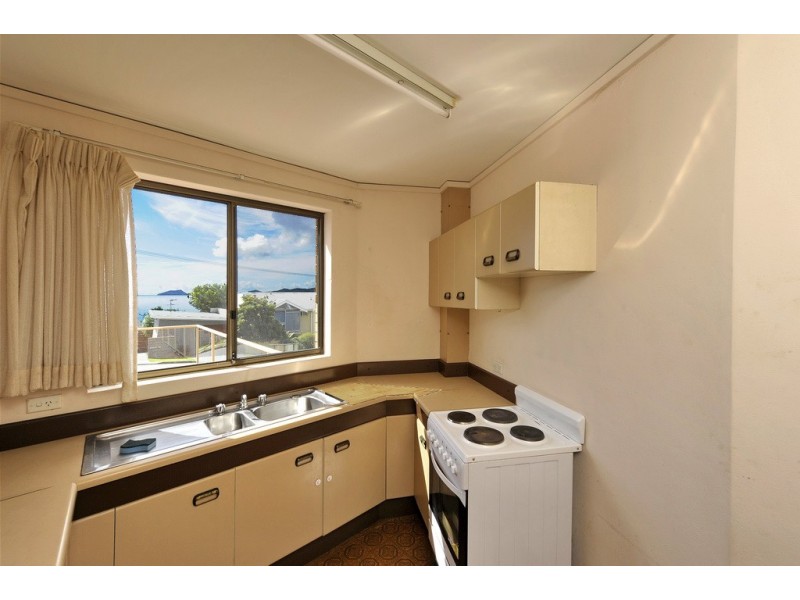 2/1 Mitchell Street, Soldiers Point NSW 2317