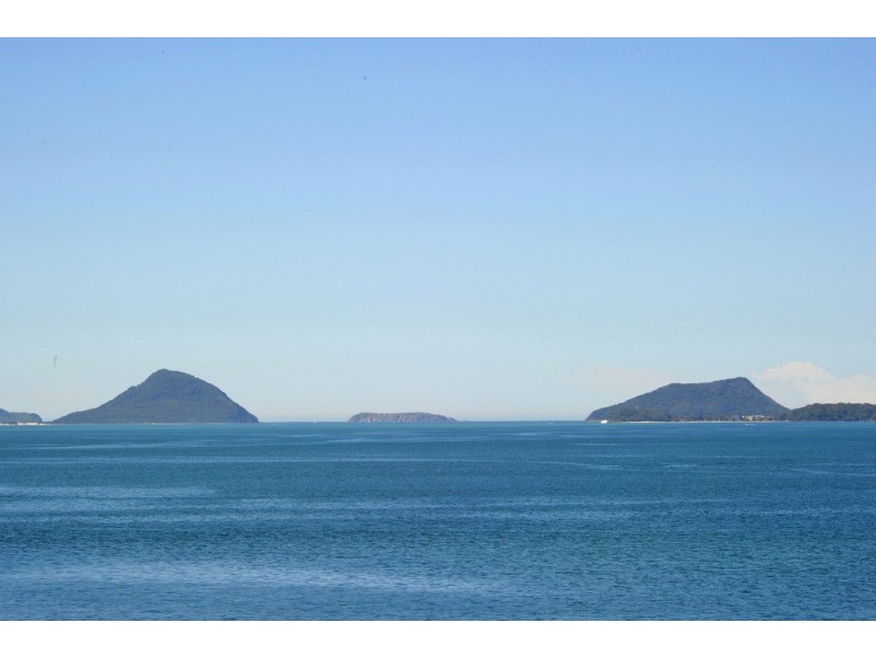 2/1 Mitchell Street, Soldiers Point NSW 2317