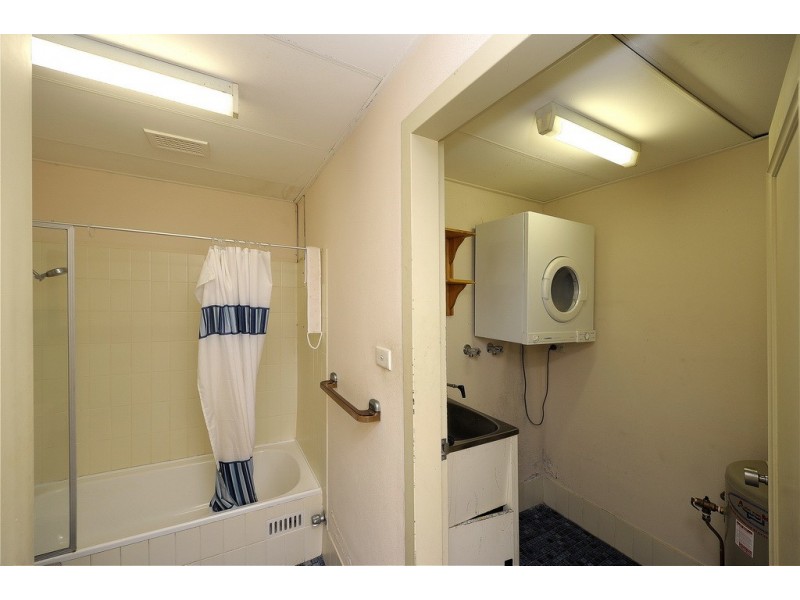 2/1 Mitchell Street, Soldiers Point NSW 2317