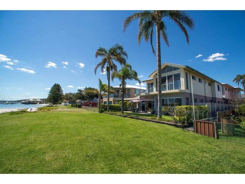 2/30 Sunset Boulevard, Soldiers Point NSW 2317