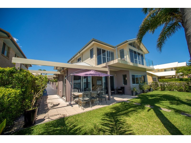 2/30 Sunset Boulevard, Soldiers Point NSW 2317