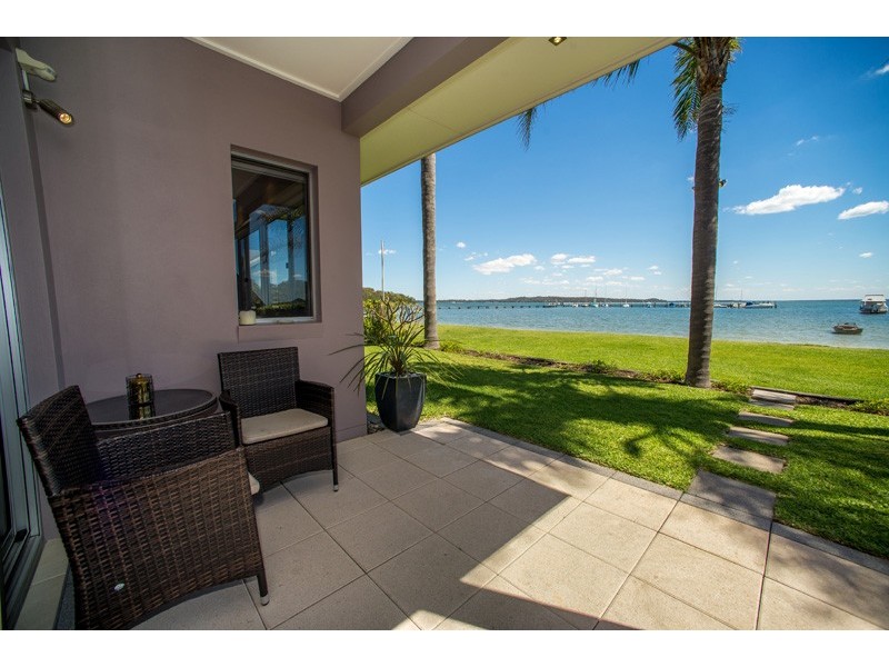 2/30 Sunset Boulevard, Soldiers Point NSW 2317