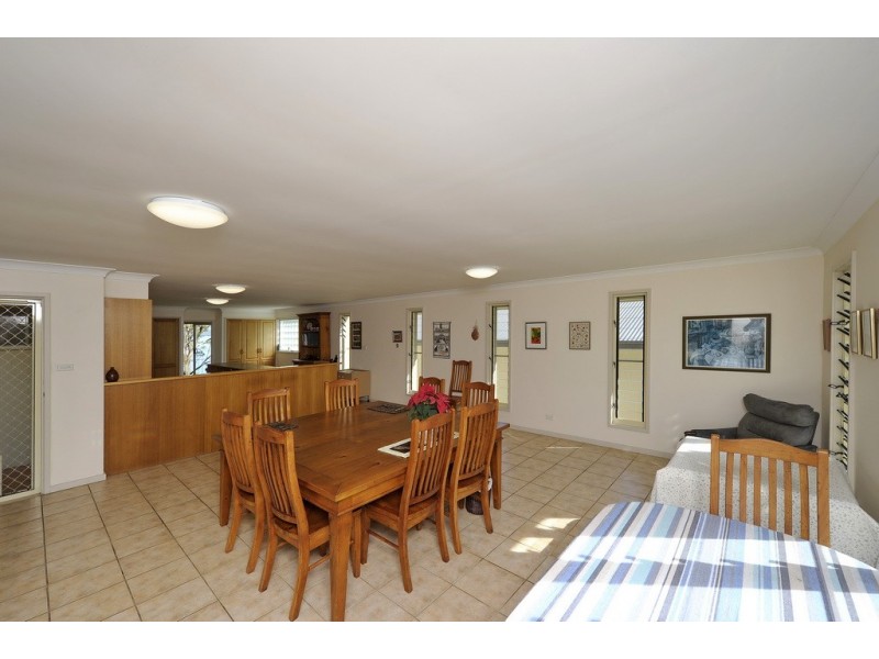 75 Kent Gardens, Soldiers Point NSW 2317