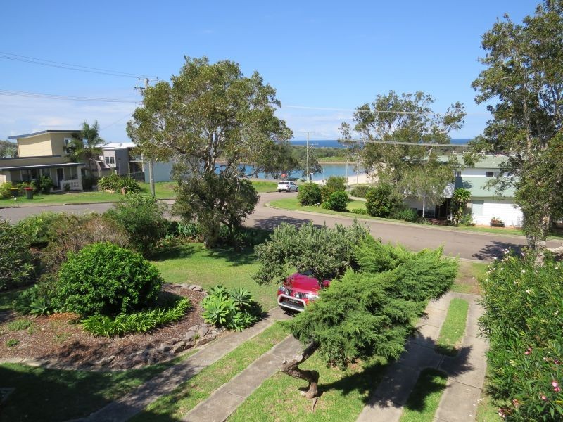 29 Richardson Ave, Boat Harbour NSW 2316