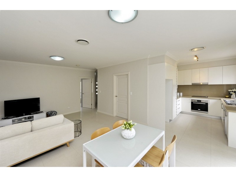 2/39 Ocean Beach Road, Shoal Bay NSW 2315