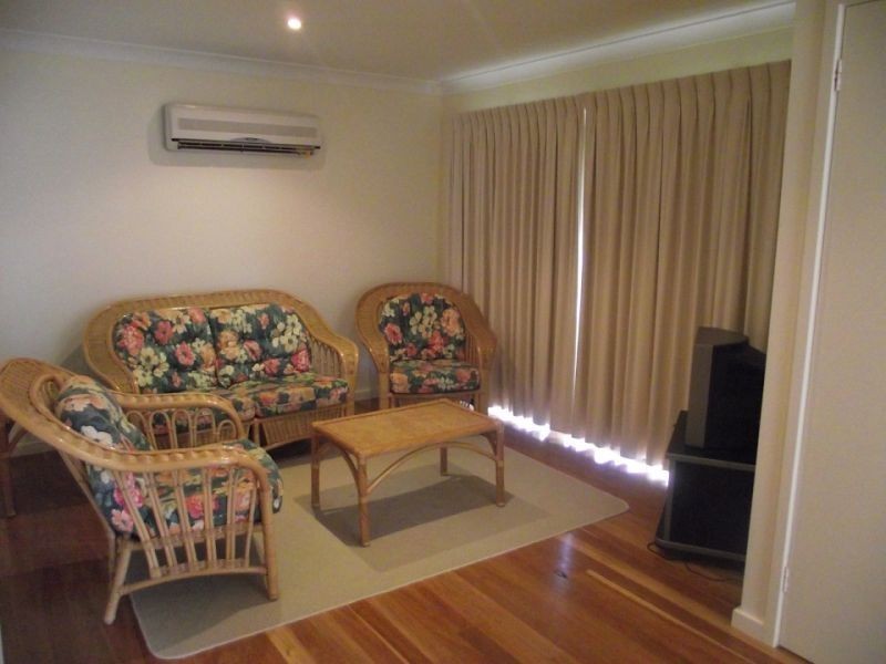 2/2a Tomaree Rd, Shoal Bay NSW 2315