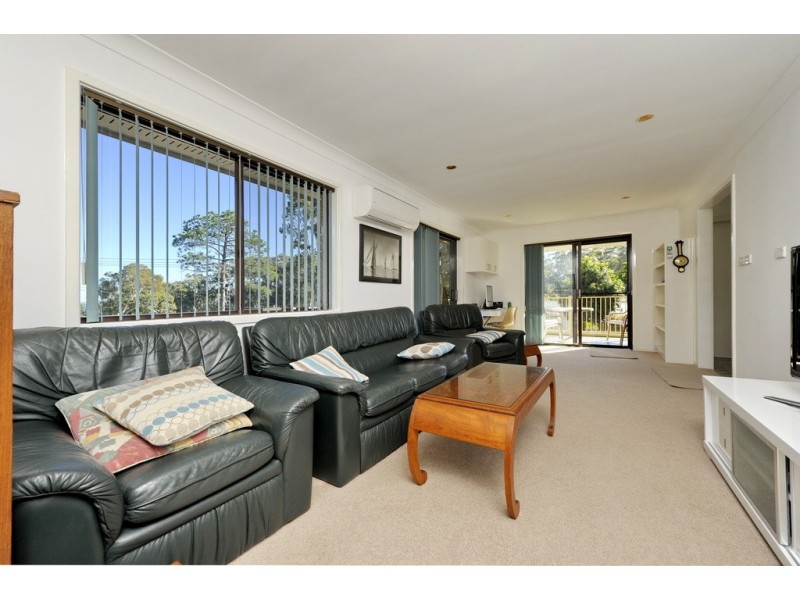 32 Kent Gardens, Soldiers Point NSW 2317
