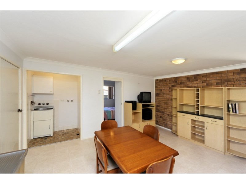 32 Kent Gardens, Soldiers Point NSW 2317