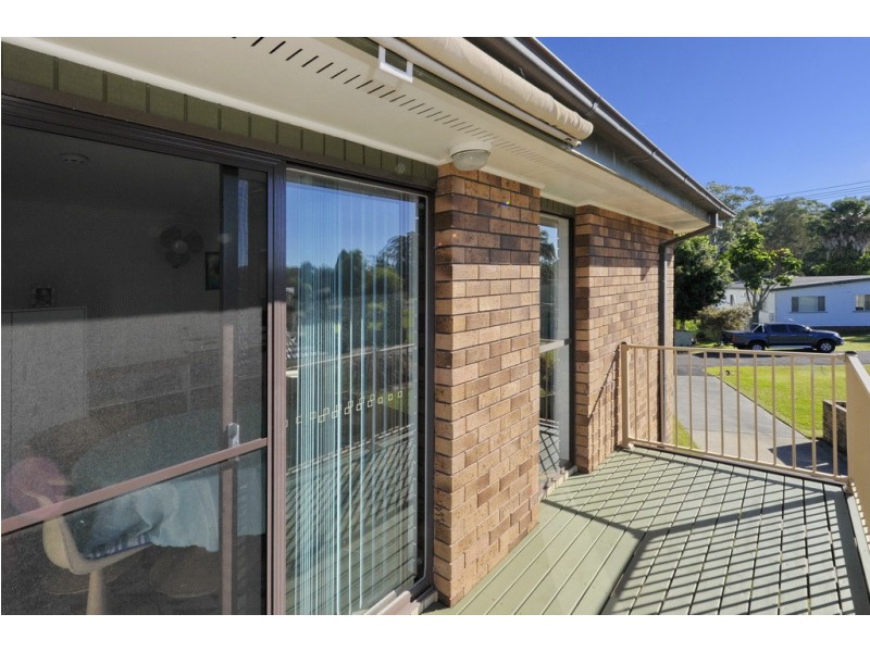 32 Kent Gardens, Soldiers Point NSW 2317
