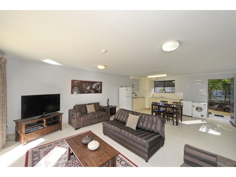 10/1 Trafalgar Street, Nelson Bay NSW 2315