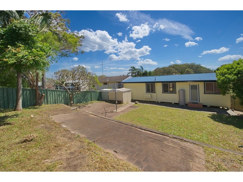 73 Sandy Point Rd, Corlette NSW 2315