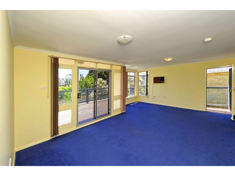 73 Sandy Point Rd, Corlette NSW 2315