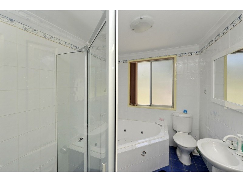 73 Sandy Point Rd, Corlette NSW 2315