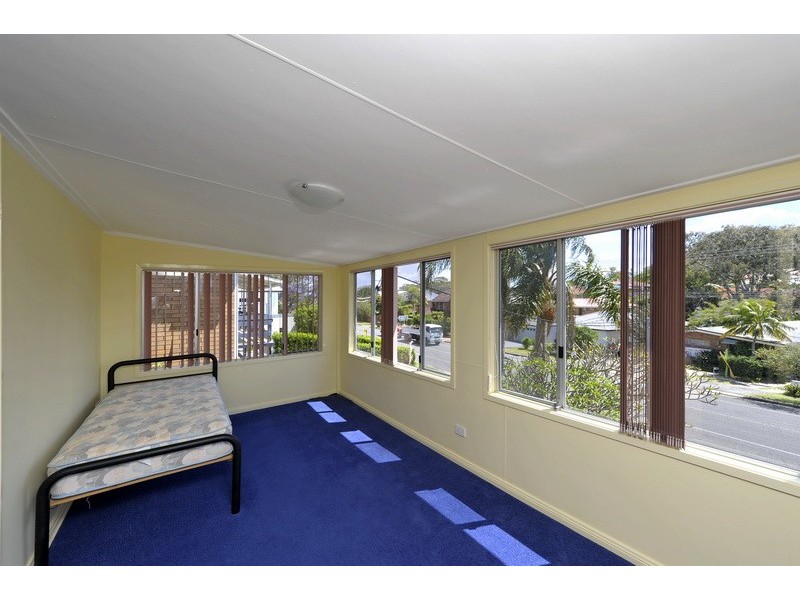 73 Sandy Point Rd, Corlette NSW 2315
