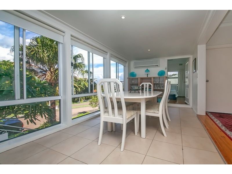 5 Victor Pde, Shoal Bay NSW 2315