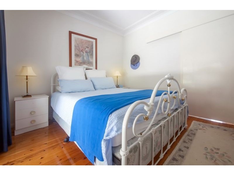5 Victor Pde, Shoal Bay NSW 2315
