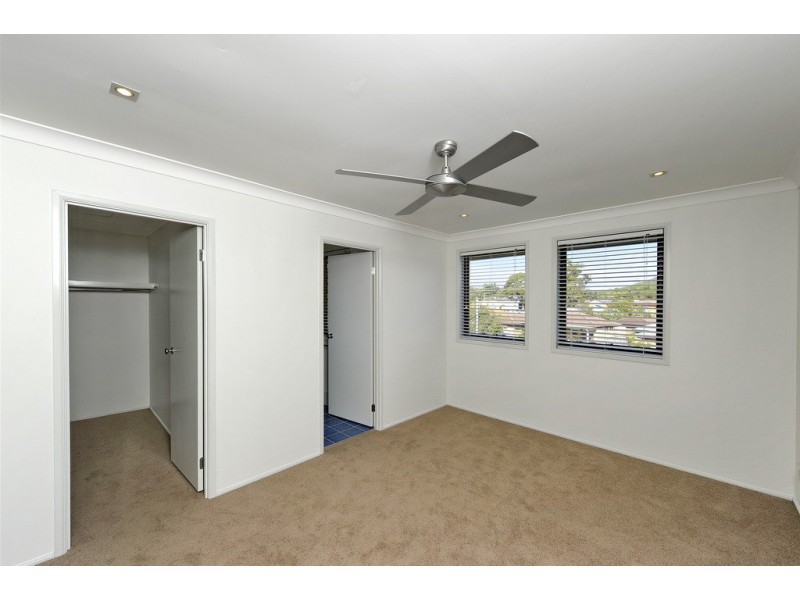 2/76 Tomaree Rd, Shoal Bay NSW 2315