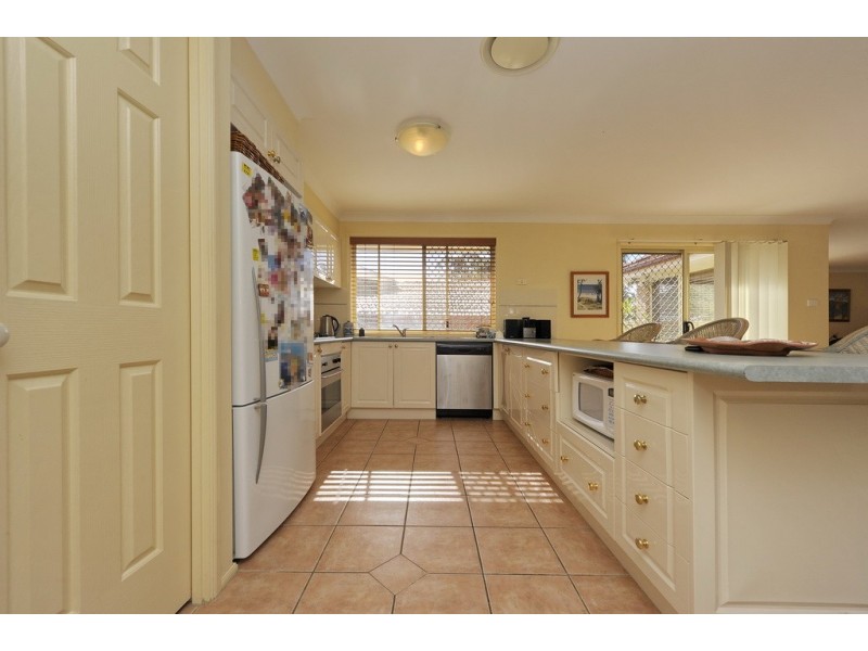 127 Horace St, Shoal Bay NSW 2315