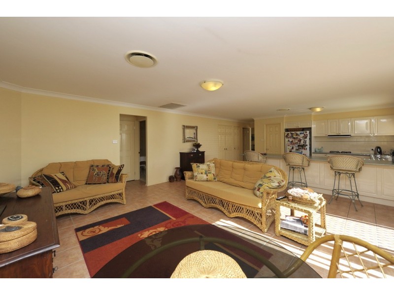 127 Horace St, Shoal Bay NSW 2315