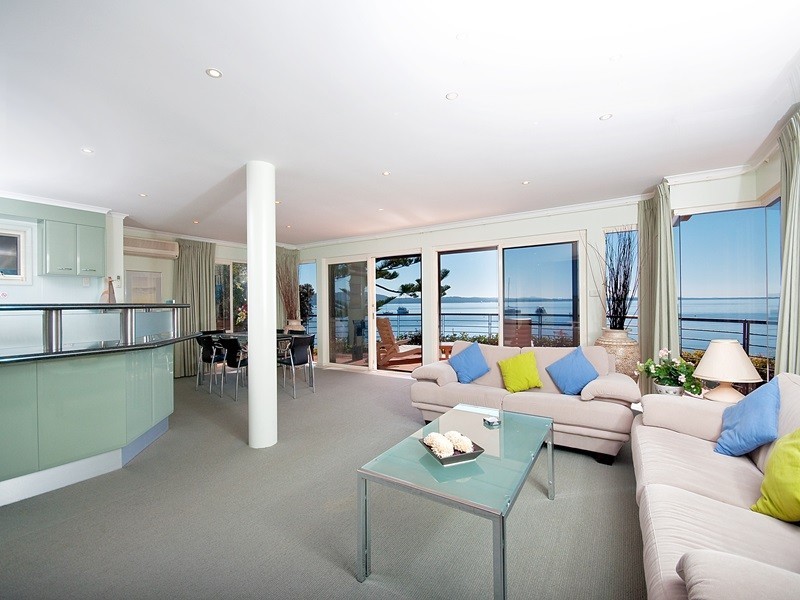 1/1 Randall Drive, Salamander Bay NSW 2317