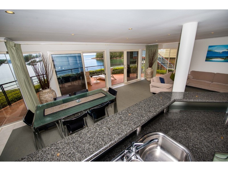 1/1 Randall Drive, Salamander Bay NSW 2317