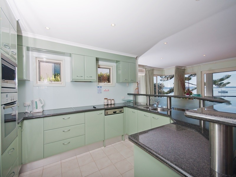 1/1 Randall Drive, Salamander Bay NSW 2317