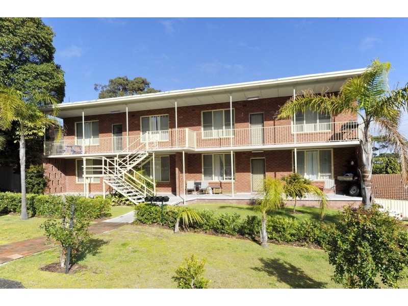 3/2 Victor Pde, Shoal Bay NSW 2315