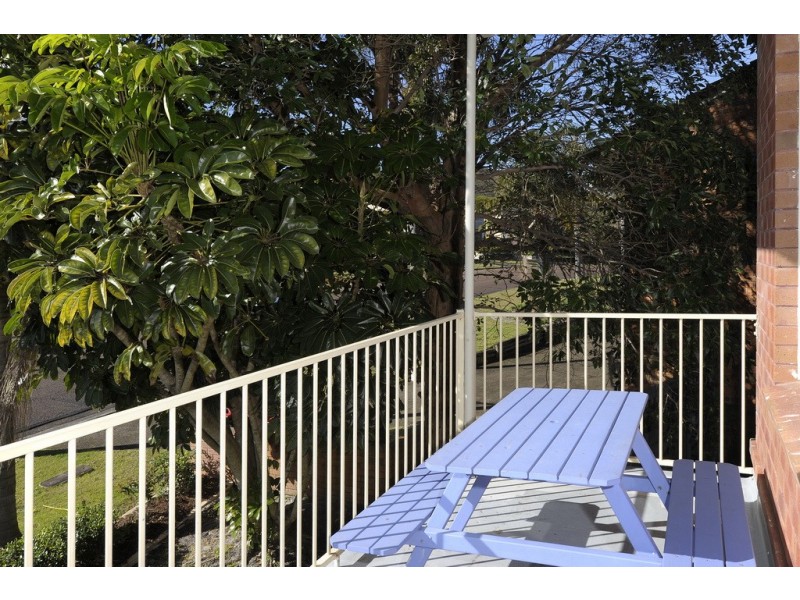 3/2 Victor Pde, Shoal Bay NSW 2315