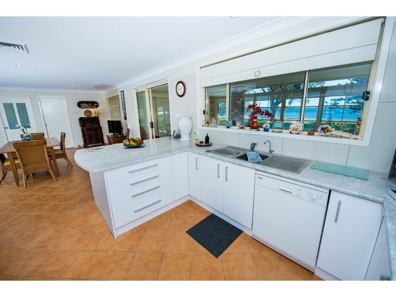 40 Albert Street, Taylors Beach NSW 2316