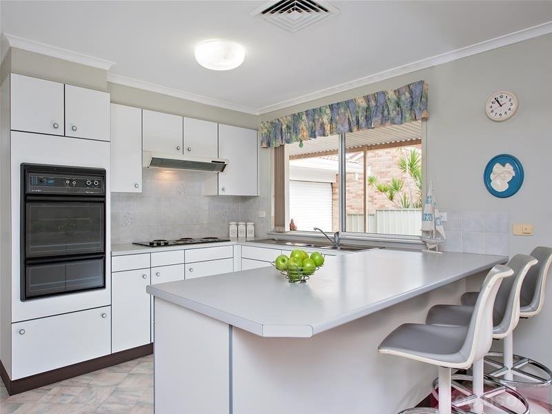 31 Government Rd, Shoal Bay NSW 2315