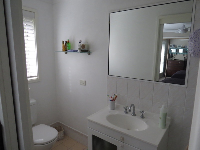 1 Dunmore Ave, Anna Bay NSW 2316