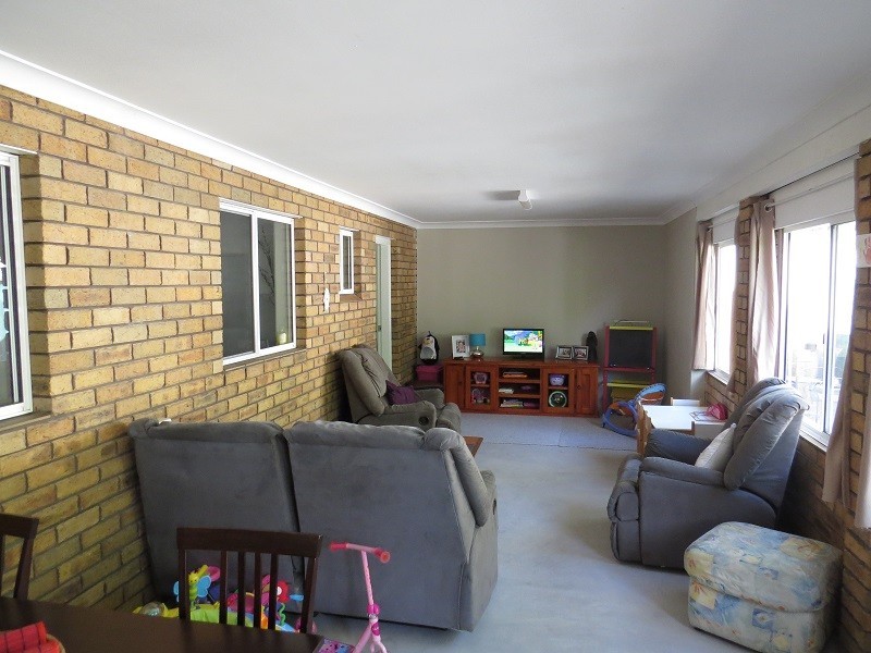 1 Dunmore Ave, Anna Bay NSW 2316