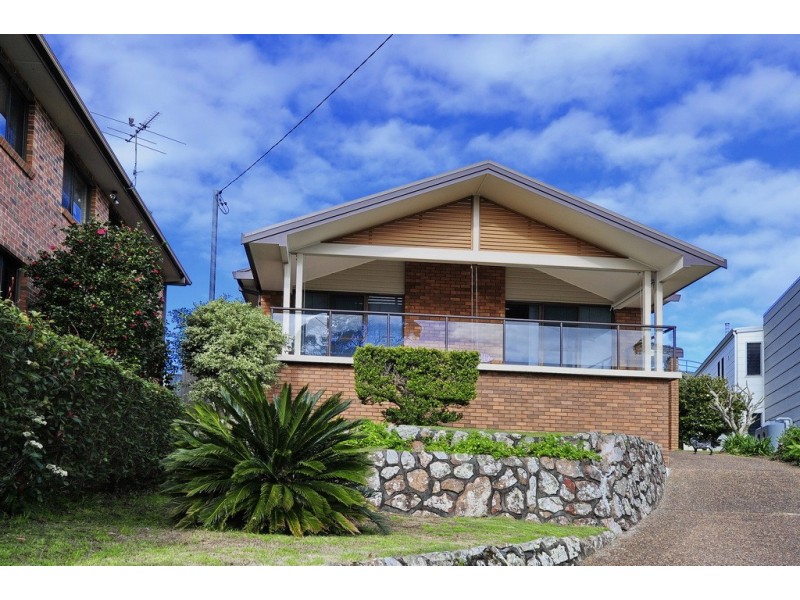 7 Lyndel Close, Soldiers Point NSW 2317