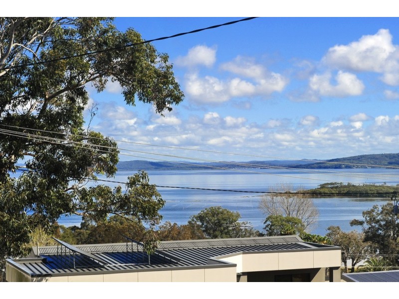 7 Lyndel Close, Soldiers Point NSW 2317