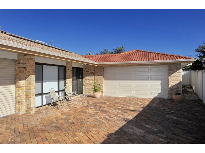 2/39 Shoreline Dr, Fingal Bay NSW 2315