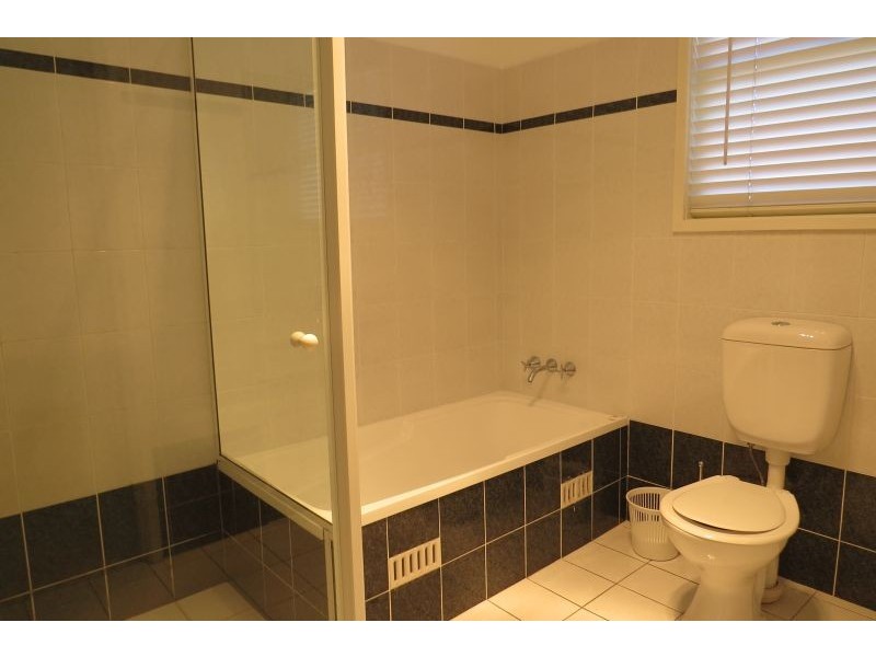 1/3 Messines St, Shoal Bay NSW 2315