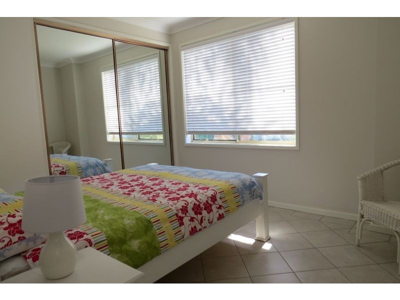 1/3 Messines St, Shoal Bay NSW 2315