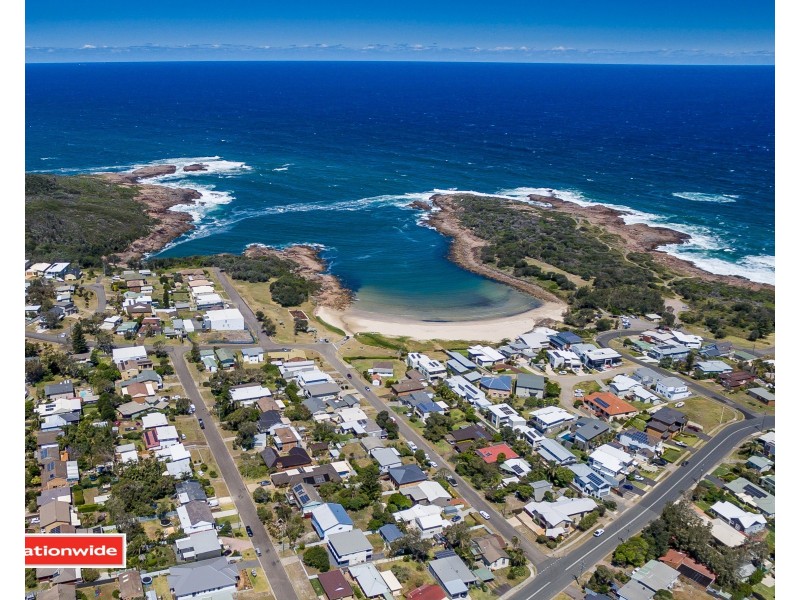 32 Andrew Close, Boat Harbour NSW 2316